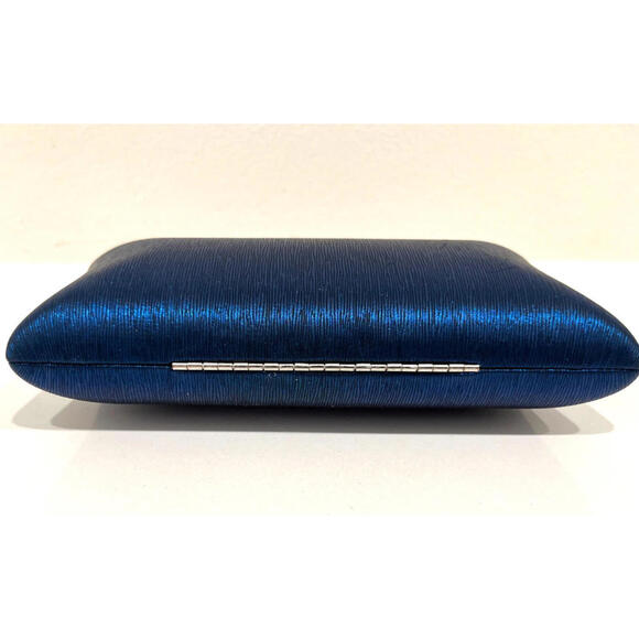Blue Textured Hard Shell Clutch with Rhinestone Clasp - EUC - Picture 3 of 4